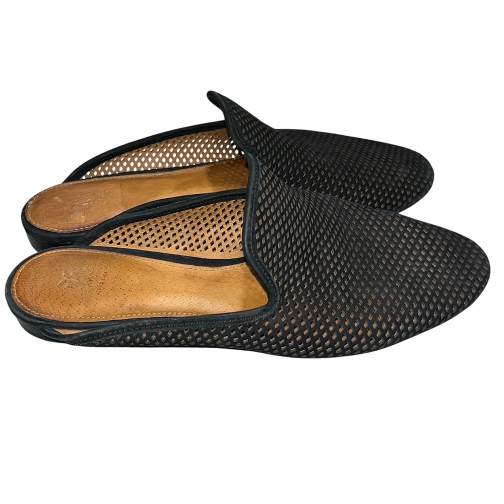 Frye Black Gwen Perforated Suede Flat Mules Slides Slip On Shoes size 6.5